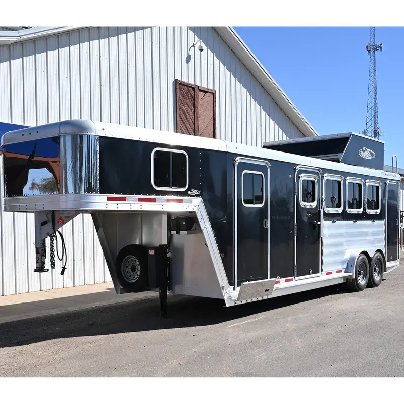 2020 Featherlite 4 Horse Gooseneck Trainer's Tack Horse Trailer 1
