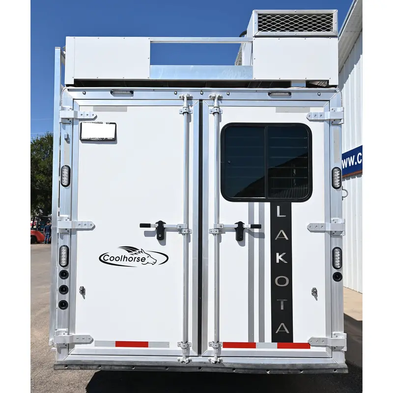 2025 Lakota Charger 4 Horse 11' Living Quarter Model C8411rksl 2