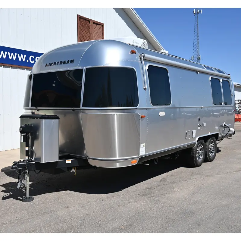 2025 Preowned Airstream M-25Fb Queen Tradewind Rv- Never Used 1
