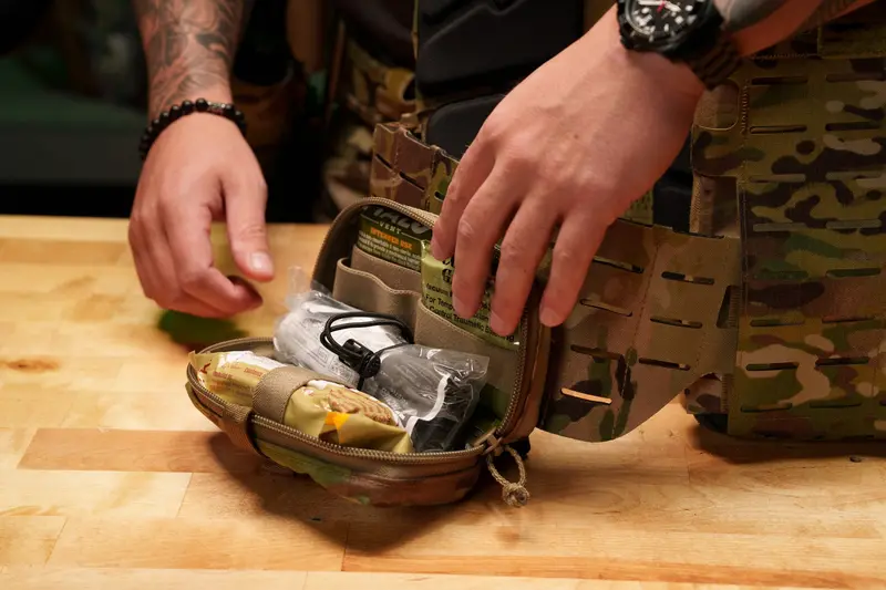 Amp - Ancillary Medical Pouch 12