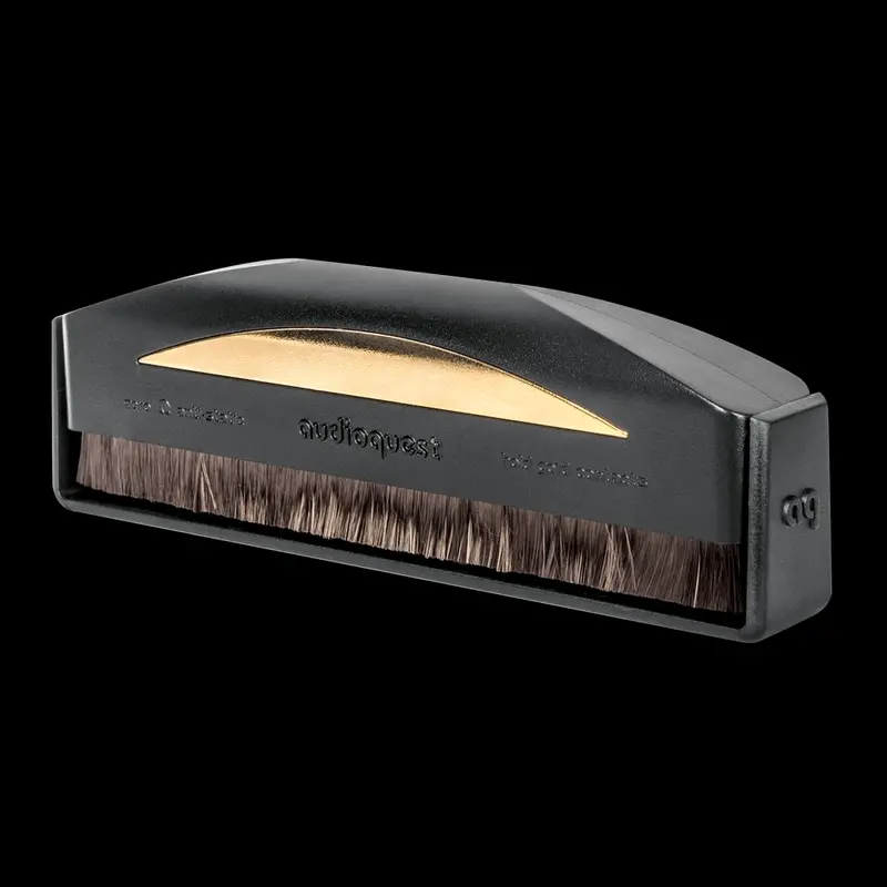 Audioquest Super-Conductive Anti-Static Record Brush 1