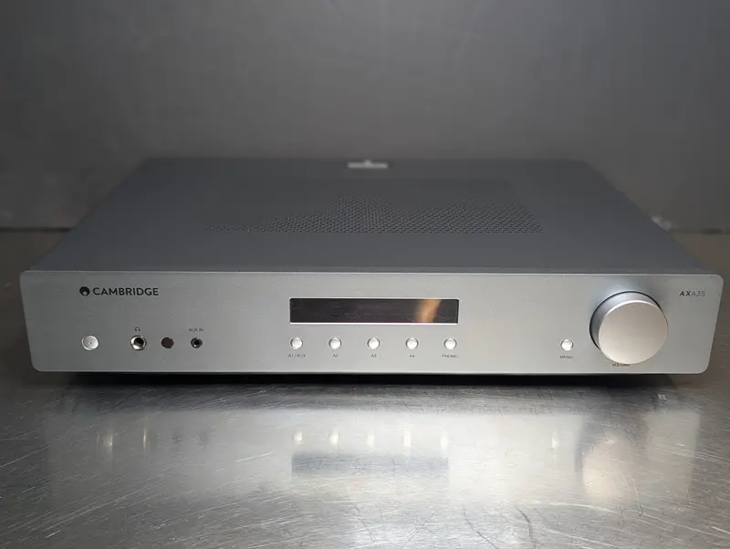 Cambridge Audio Axa35 Integrated Amplifier With Phono Stage - Open Box 1