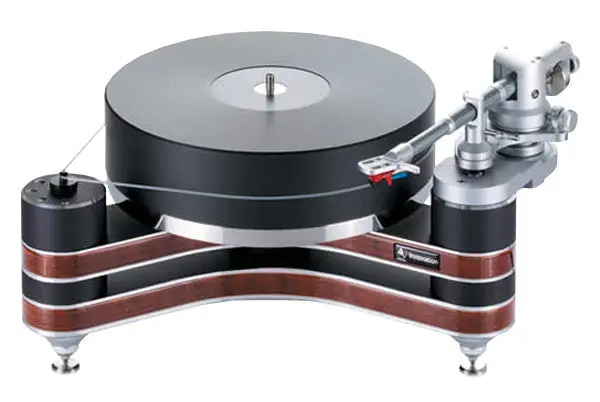 Clearaudio Innovation Wood Turntable With 9" Universal Tonearm 1