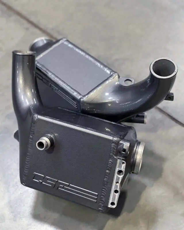 Csf 2025+ Bmw G90 M5 / G99 M5 Touring Charge Air Cooler - Space Grey Gloss 1