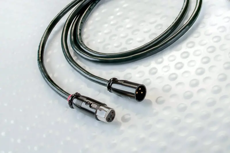 Dh Labs Air Matrix Interconnect Cables - Pair 2