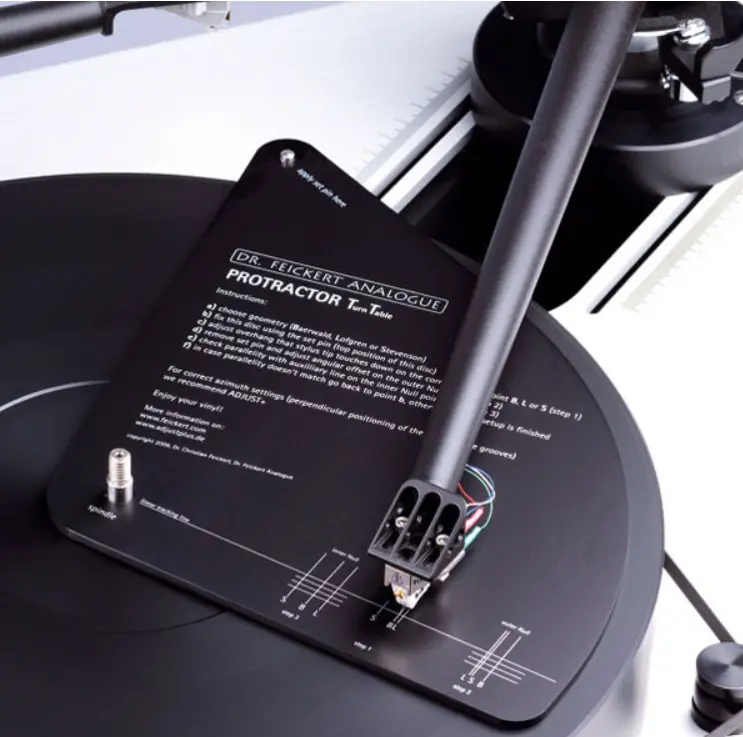 Dr. Feickert Analogue Blackbird Turntable With Deluxe 12 Package 6