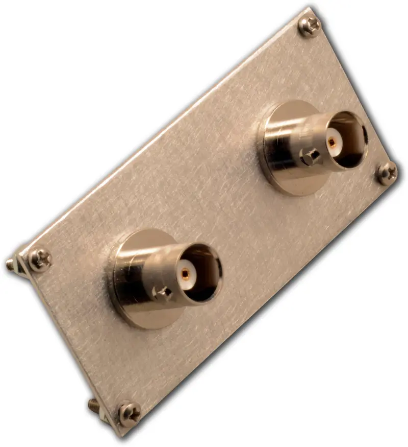 End Plate, With 2 Bnc Bulkhead Adapters And Mounting Hardware 1