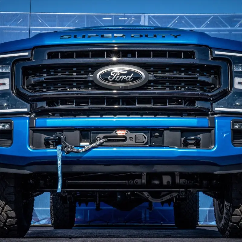 Ford Racing 20-21 Super Duty Warn Winch Kit 1
