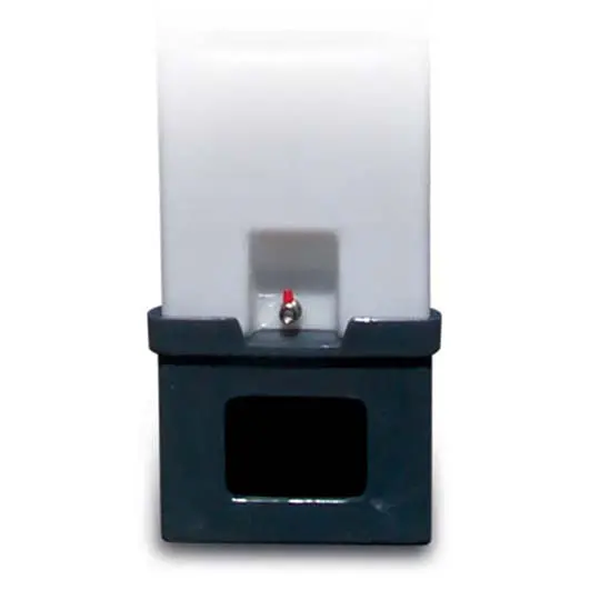 High Country 25 Gallon Slant Upright Water Caddy 2