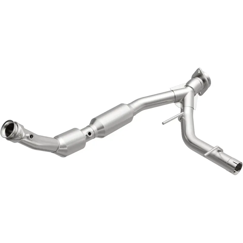 Magnaflow 03-04 Ford Expedition 5.4L Direct Fit Converter 1