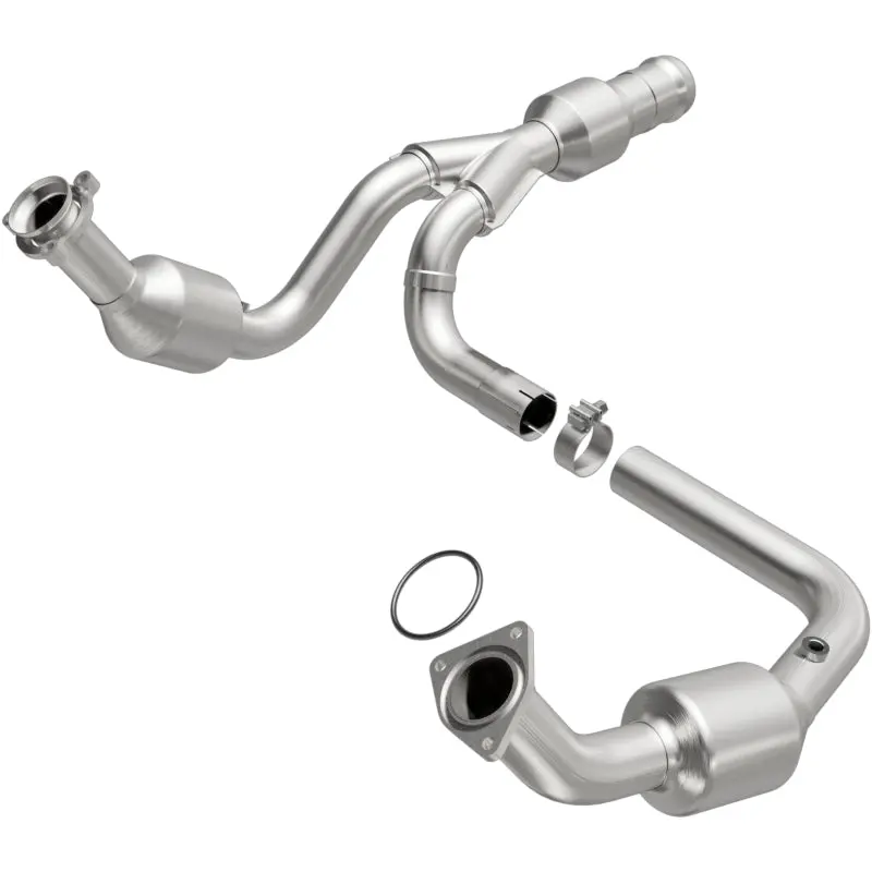 Magnaflow 11-14 Escalade 6.2 Underbody Direct Fit Converter 1