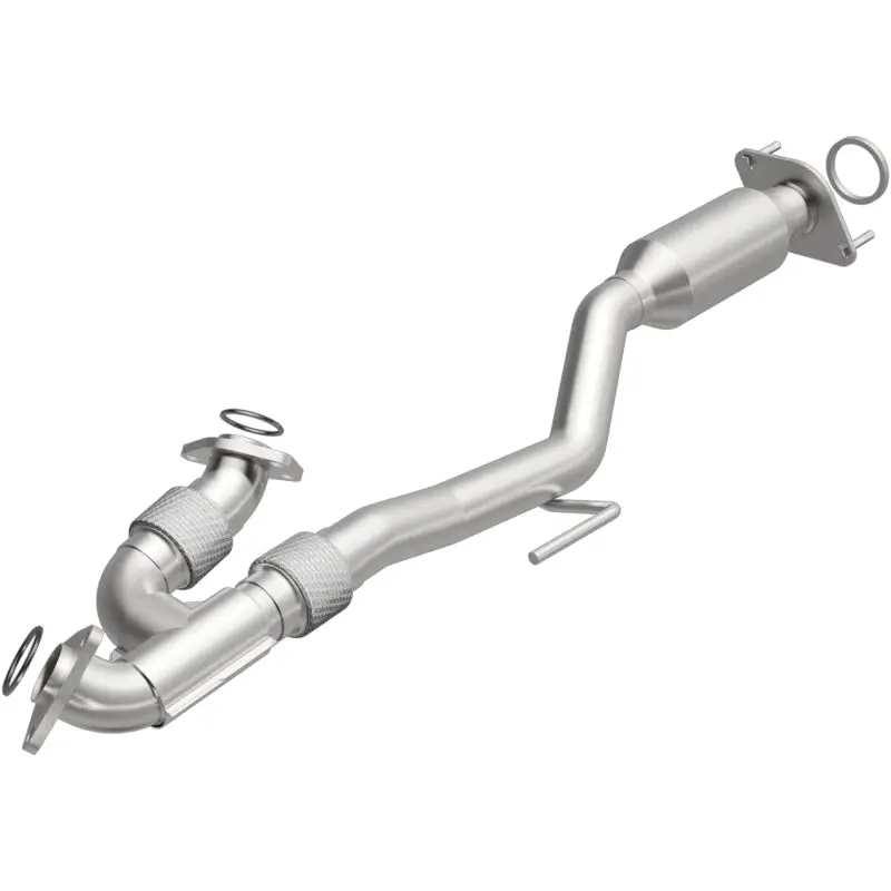 Magnaflow 11-14 Quest 3.5 Underbody Direct Fit Converter 1