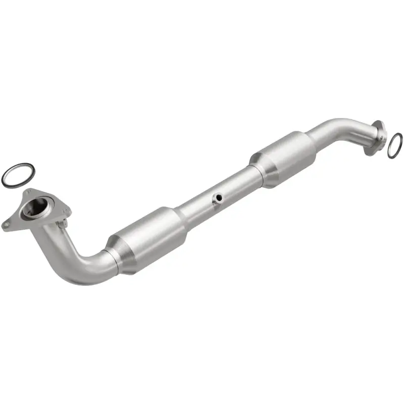 Magnaflow 13-17 Lexus Lx570 5.7L Direct Fit Converter 1