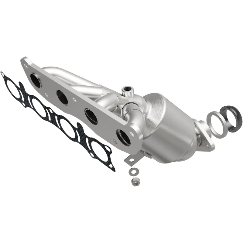 Magnaflow 13-17 Nissan Sentra 1.8L Direct-Fit Catalytic Converter 1