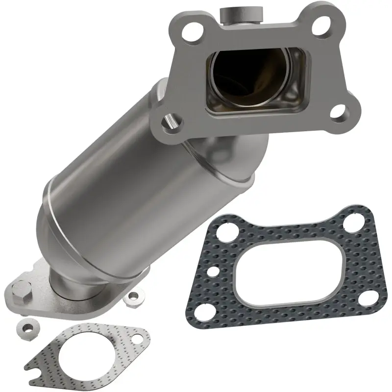 Magnaflow 2017 Cadillac Xt5 Rear Underbody 3.6L Direct Fit Converter 1