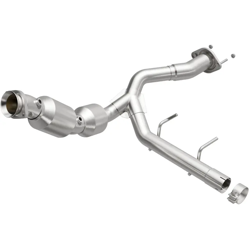 Magnaflow 21-23 Ford F-150 3.5L Right Underbody Direct Fit Converter 1
