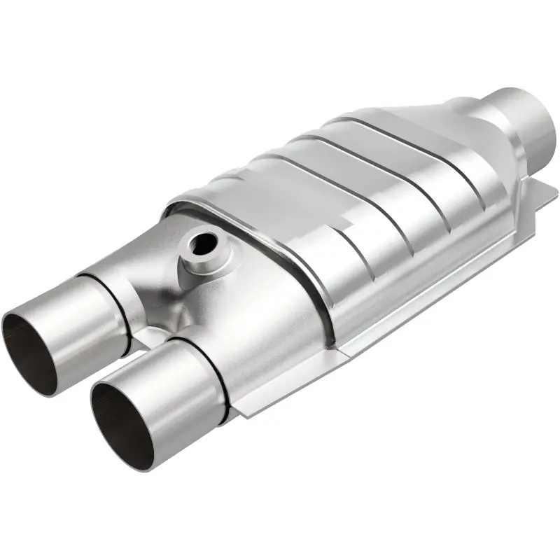 Magnaflow Conv Univ 2/2.5 Single O2 Boss 1