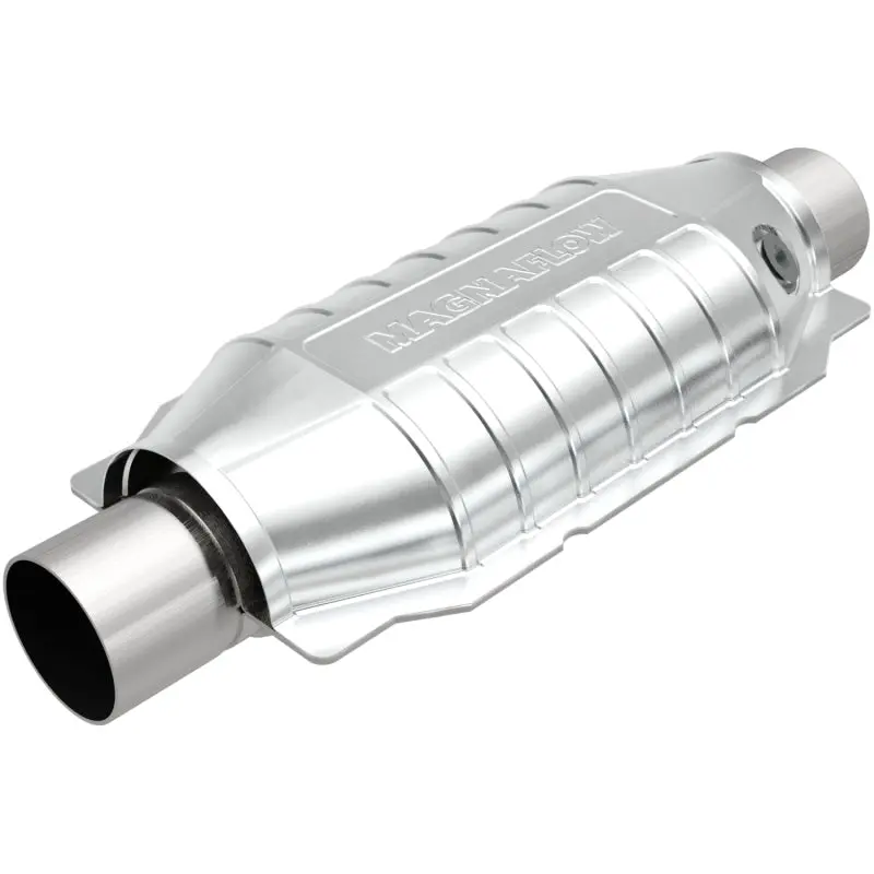 Magnaflow Conv Univ 2.25Inch W/ Single O2 1