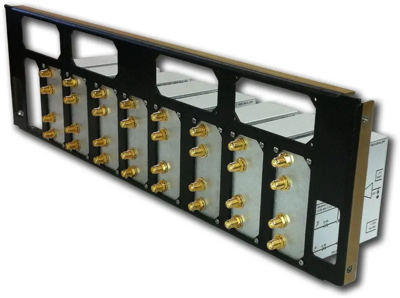 Mid Panel, 3U, 13 Positions, 2 Cable Passthroughs, Mounting Screws 1