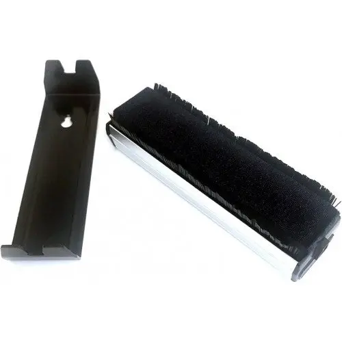 Music Hall Hunt Eda Mark 6 Carbon Fiber Record Cleaning Brush 2