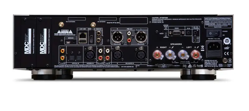 Nad M33 V2 Integrated Amplifier With Dac / Phono And Bluesound Streamer 2