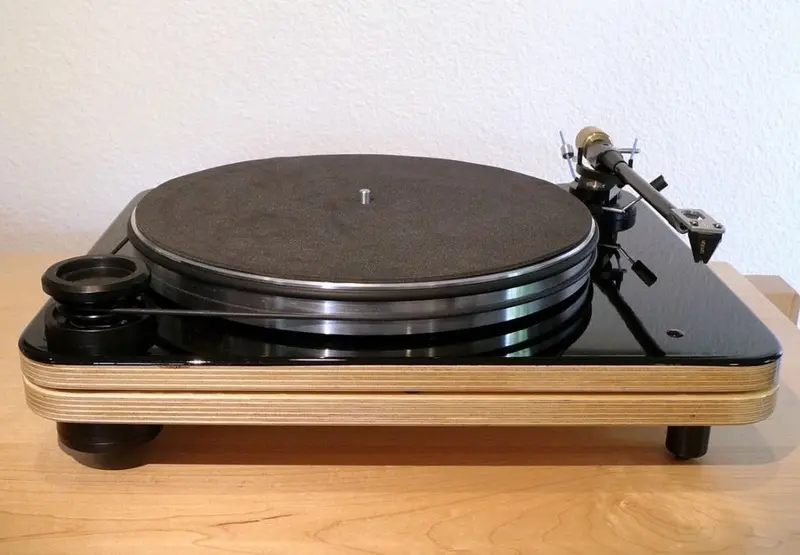 Pear Audio Robin Hood Turntable With Cornet 1 Tonearm (Two Used Units Available) 1