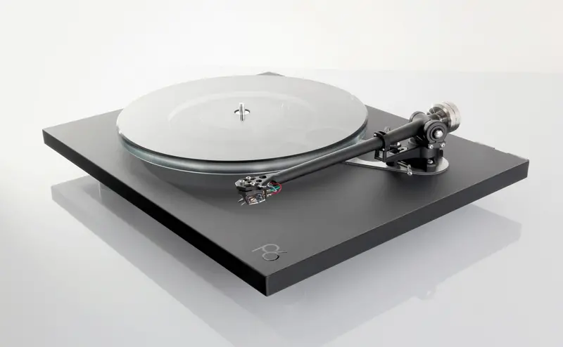 Rega Planar 6 Turntable | Audiovision Sf 1