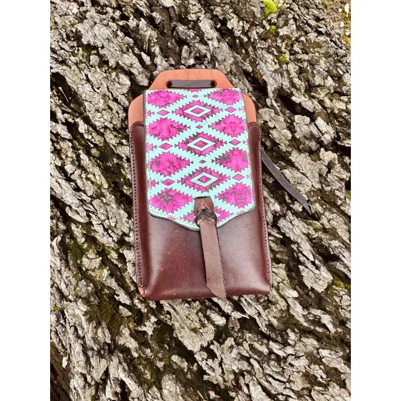 Schulz Equine Back Cinch Cell Phone Holder- Bubblegum Aztec 1