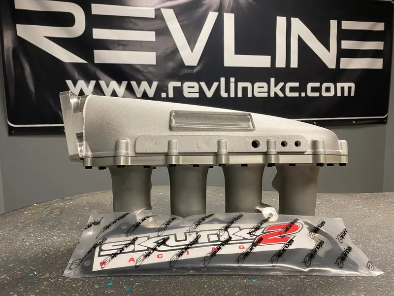 Skunk2 Racing Ultra Race Intake Manifold - K20a2 Style - Silver Adapter 1