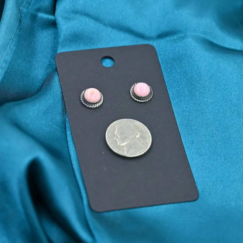 The Blakely Pink Conch Stud Earrings 1