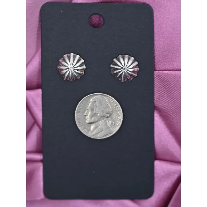 The Lola Stud Earrings 1