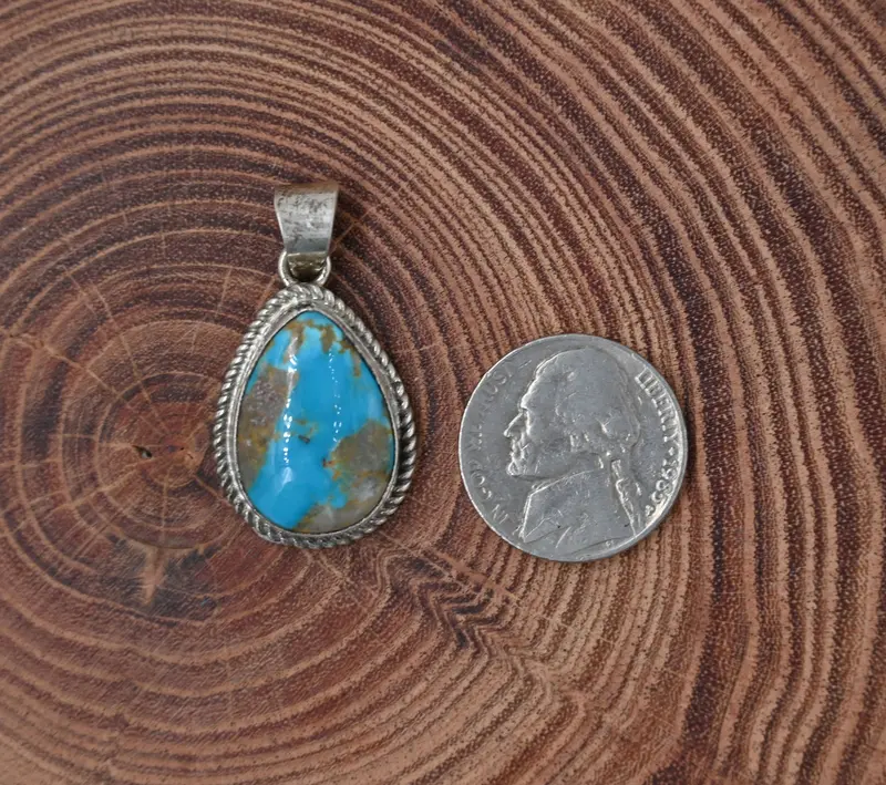 The Madilyn Pendant 1