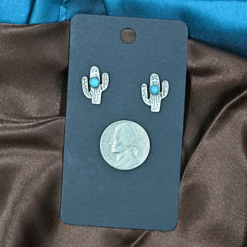 The Tilly Cactus Small Stud Earrings 1