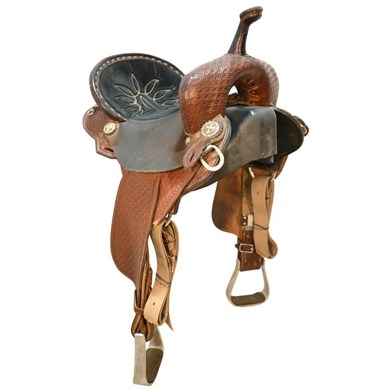 Used 13.25" Double J Feather Light Barrel Saddle 1